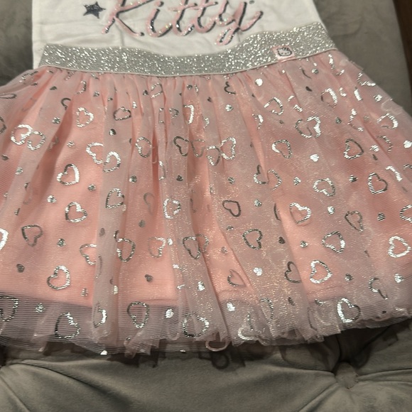 New With Tags Two Piece Hello Kitty Set - Picture 4 of 7